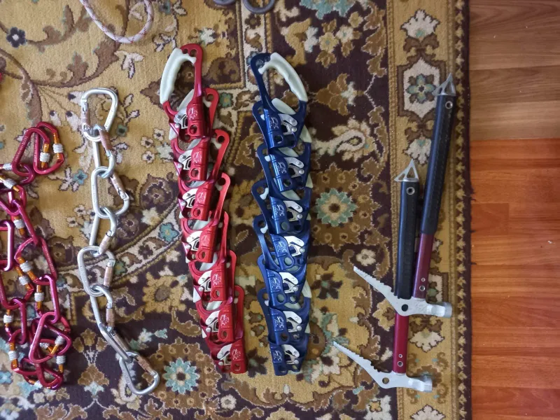 Альпинистское снаряжение, подходит также для туристов и промальпа — фото 2