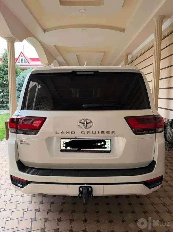 Land Cruiser 300 sotiladi 7 Land Cruiser 300 sotiladi 7