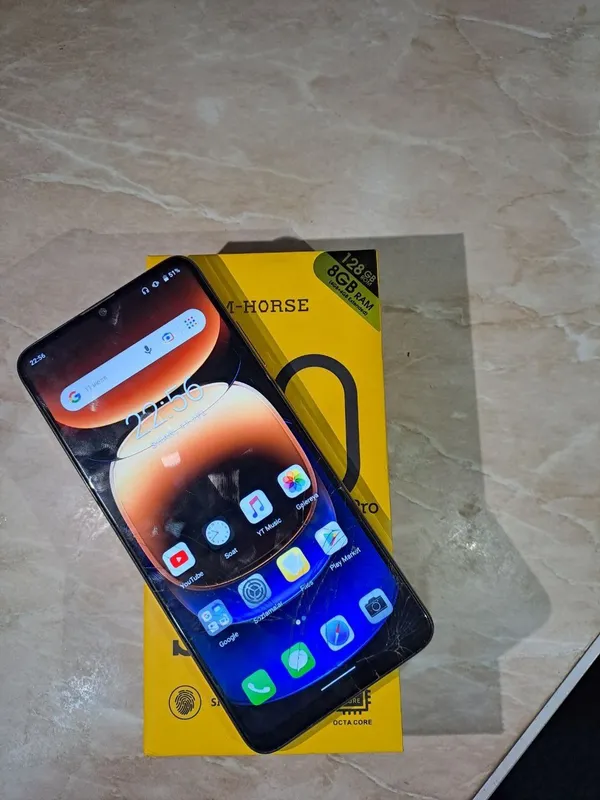 Spark 20 pro 8/128 7 Spark 20 pro 8/128 7
