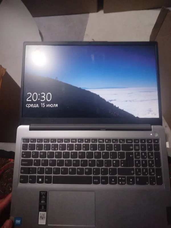 lenovo