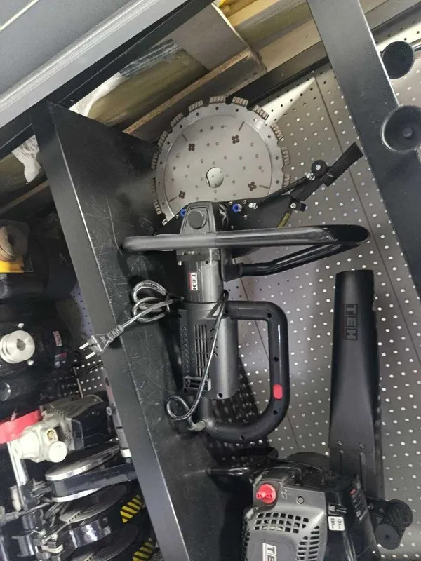 Бетона рез TEH TC41050, 7800 W, 5000 ayl/min, disk 410 mm, 220 V 2