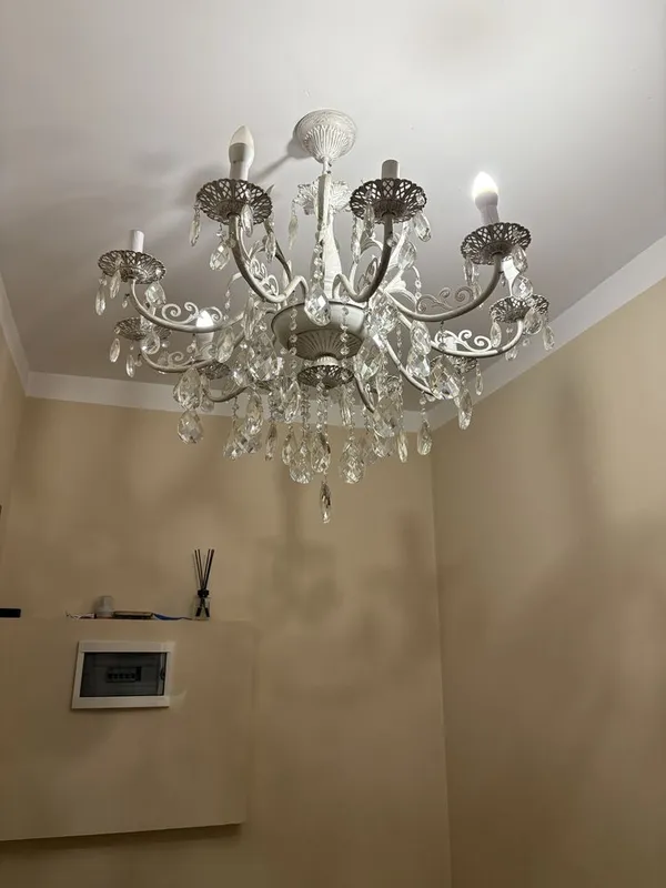 SROCHNO Lustralar sotiladi ideal holatda 5 SROCHNO Lustralar sotiladi ideal holatda 5