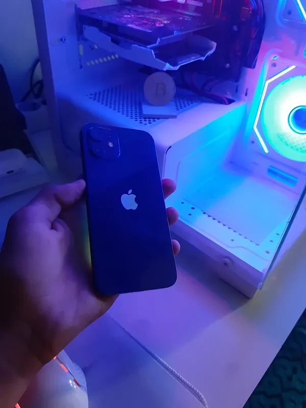 iphone 12 4