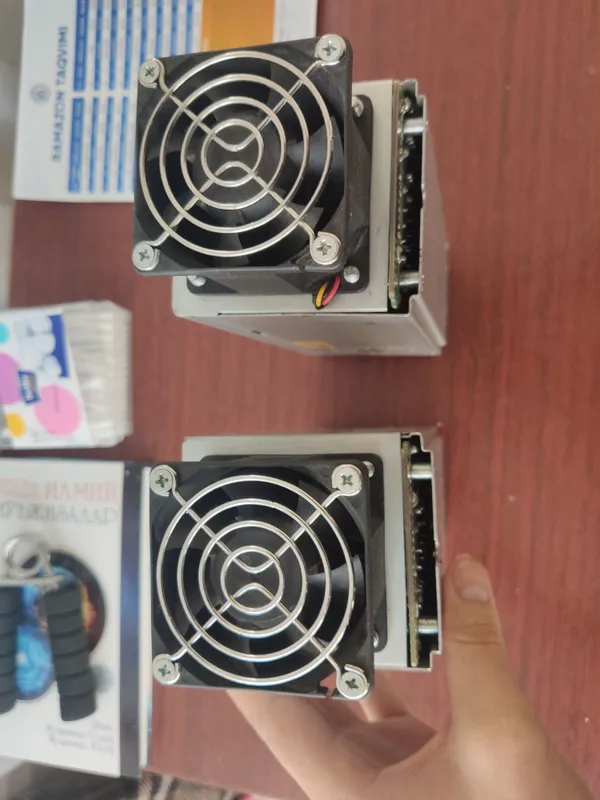 Серверные блок питание, 650 watt. Hipro. HP-R650FF3. 2x - штука есть — фото 4