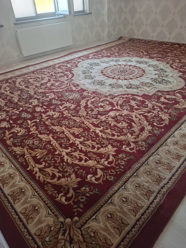 Продаётся ковёр 6x4 2 Продаётся ковёр 6x4 2