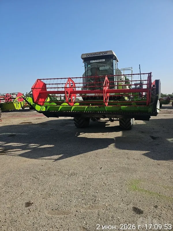 Claas kombayn sotiladi 2 Claas kombayn sotiladi 2