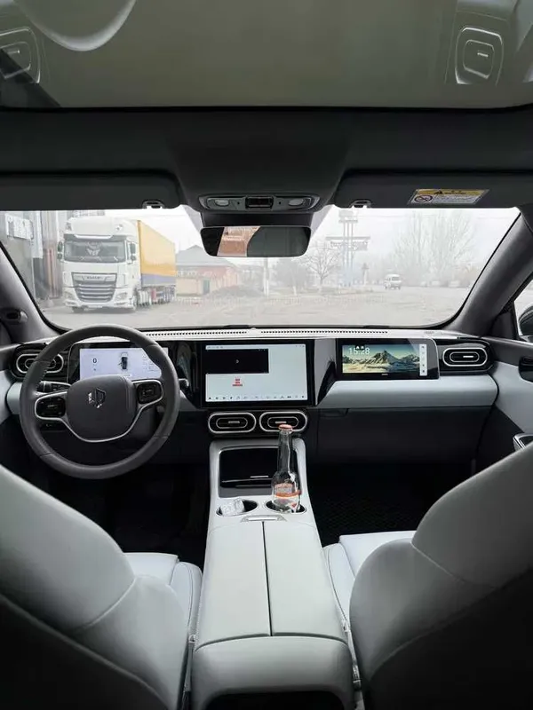 Leapmotor C01 premium 525, naxt v ahalol nasiya — фото 2