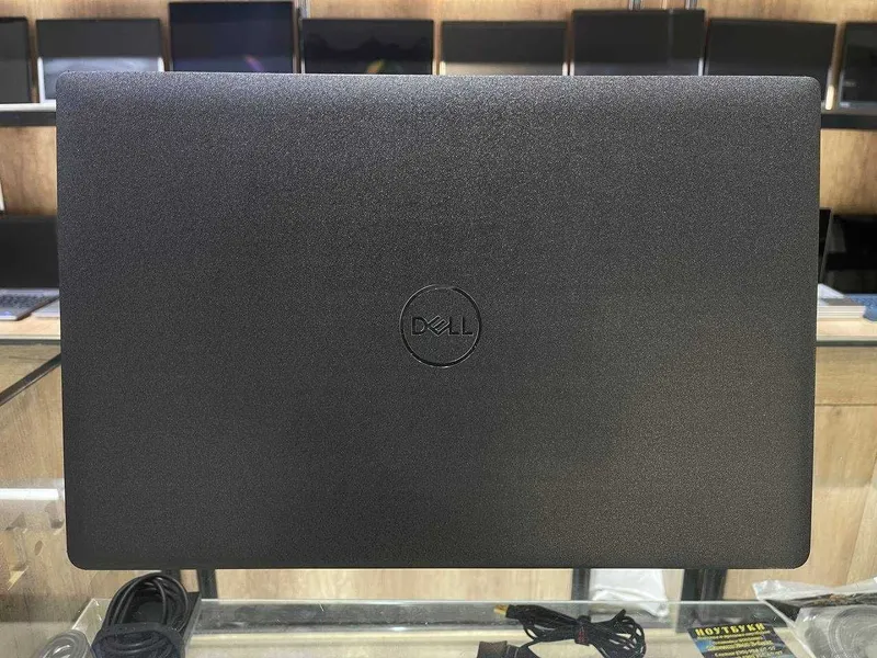 DELL Latitude intel Core Core i5-1135G7 озу8гб 256ssd 6 DELL Latitude intel Core Core i5-1135G7 озу8гб 256ssd 6
