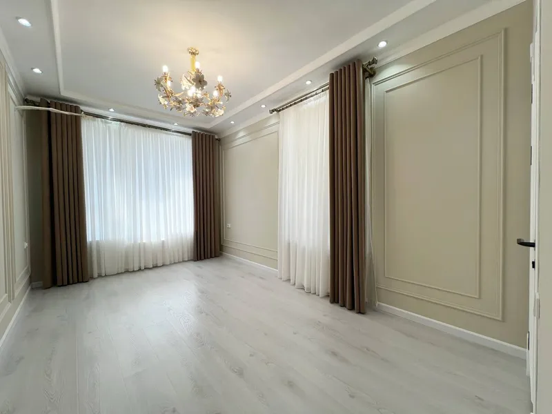 Продажа 4-комн. кв. 122 м², Мирзо-Улугбекский 4