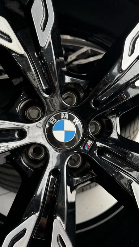 Bmw X5 2024 restailingdan yechilgan razninshiroki diska balon — фото 1