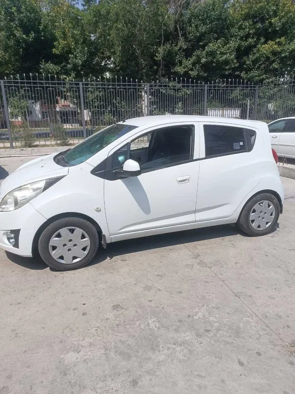 Продам chevrolet spark 2011 4 Продам chevrolet spark 2011 4