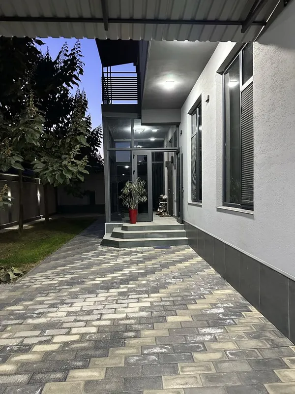 Дом (3.5 сотки 240m2 )Карасу нейрохирургия Humayun — фото 1