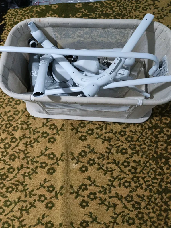 oʻzi tebranadigan belanchak