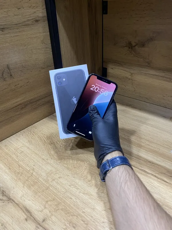 Iphone 11 sotuvda 1 Iphone 11 sotuvda 1