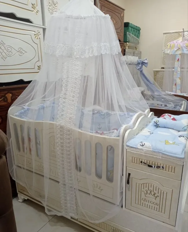 Детская кровать с шкафчиками