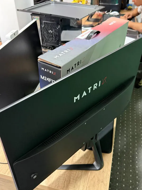monitor optom.narxda