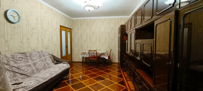 продается Срочно 2комн метро шахристон 1