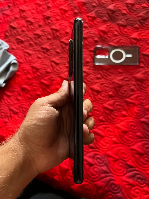 Samsung S20 Ultra 8/256, идеальное состояние 5 Samsung S20 Ultra 8/256, идеальное состояние 5