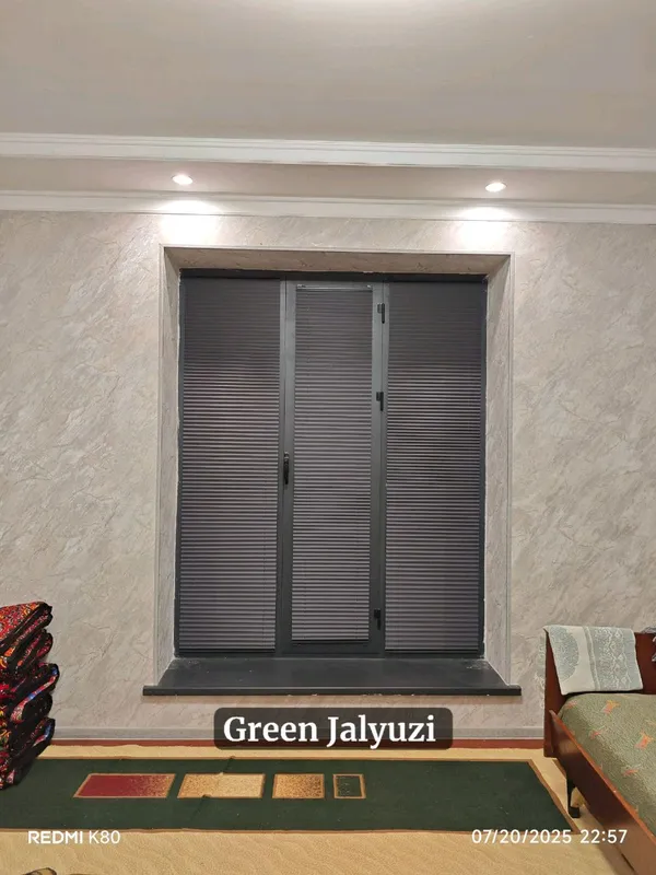 Green Jalyuzi