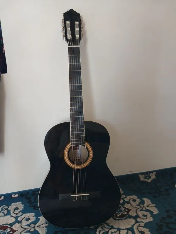 Gitara ashton klassika