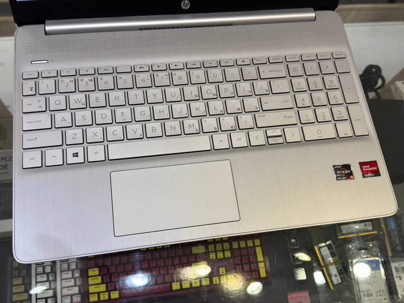 HP LAPTOP 15-ef2xxx Ryzen 5 5500U RAM 8 SSD 256 — фото 3