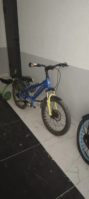 Velisipedlar sotiladi holati yaxshi 1 yil ham to'liq haydalmagan 1 Velisipedlar sotiladi holati yaxshi 1 yil ham to'liq haydalmagan 1