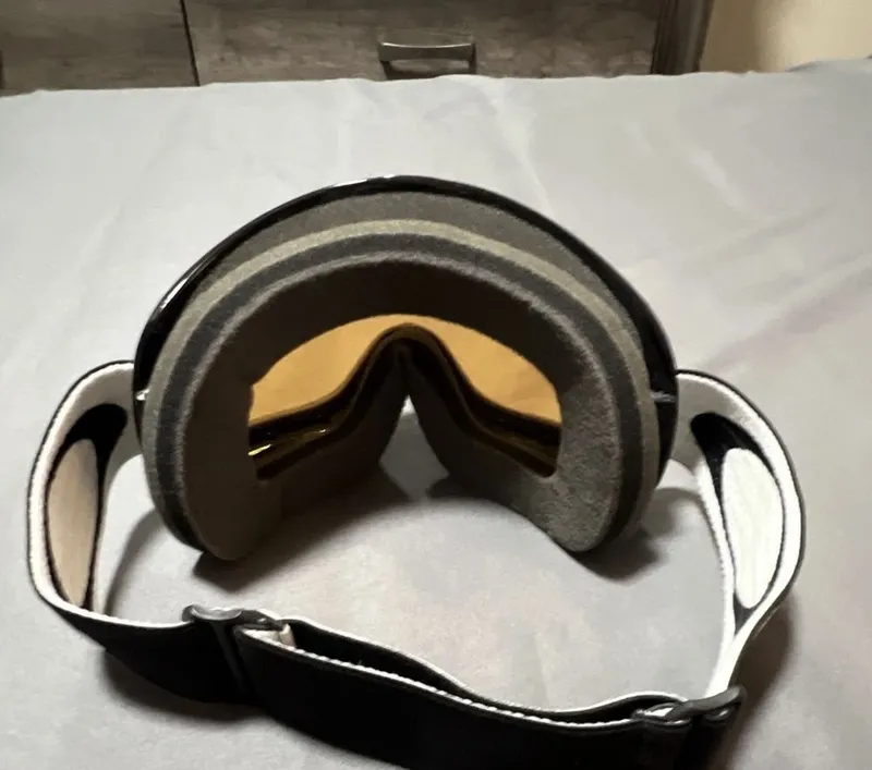Очки, Маска для лыж Oakley 4 Очки, Маска для лыж Oakley 4