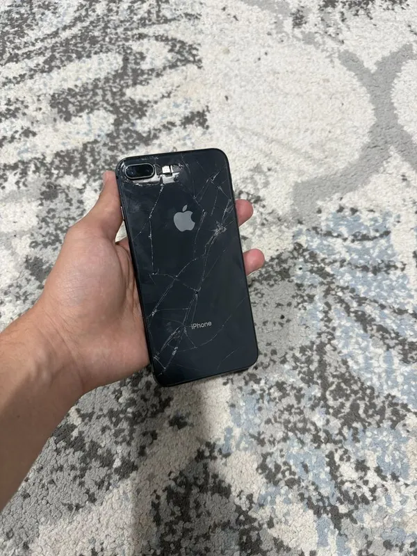 Iphone 8 plus sotiladi 2