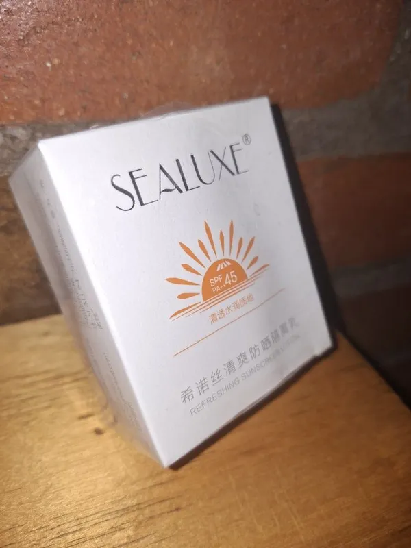 SPF от Швецарского бренда SEALUXE