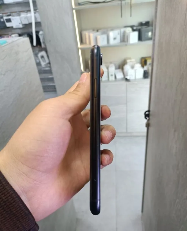 iPhone XR, идеальное состояние 5