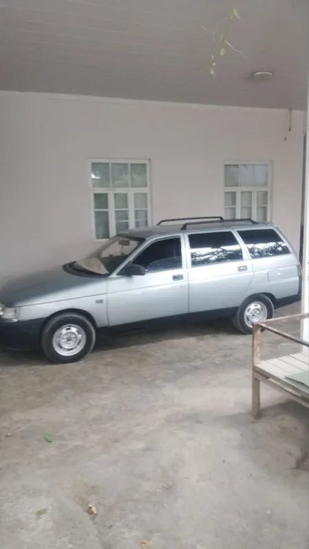 Lada 2111 yaxshi holatda