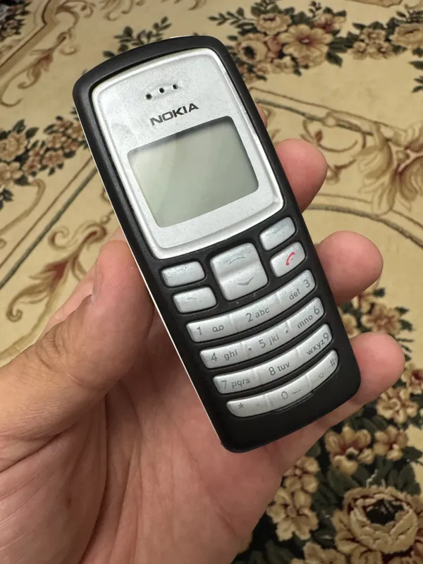 Nokia 2100 сотилади