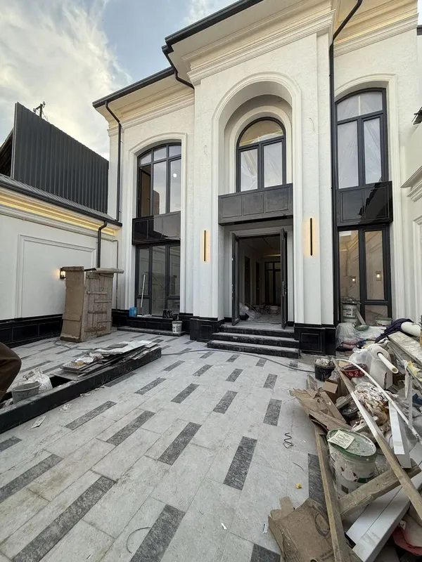 Продается 3х уровневый дом на Циолковского