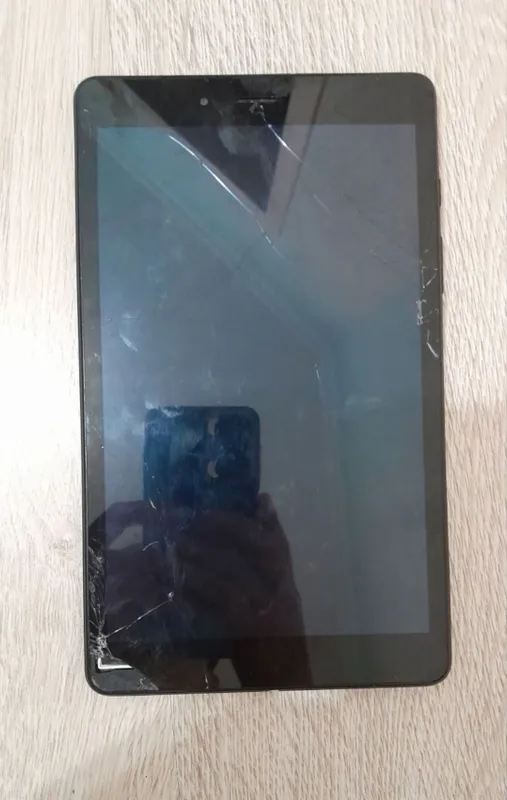 Планшет Samsung galaxy tab a в рабочем состоянии — фото 2
