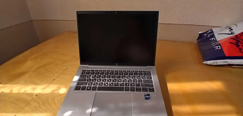 HP EliteBook 840 G9 / Core i7 / 32GB RAM / 512GB SSD / Ideal holatda 5 HP EliteBook 840 G9 / Core i7 / 32GB RAM / 512GB SSD / Ideal holatda 5