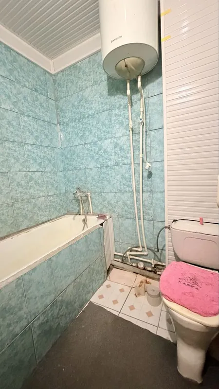 zudlik bilan fargona shaxar frunze massifda 1 xonali kv ijaraga berila 5