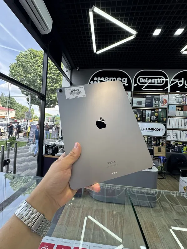 IPad 13 ,Air M2 — фото 3