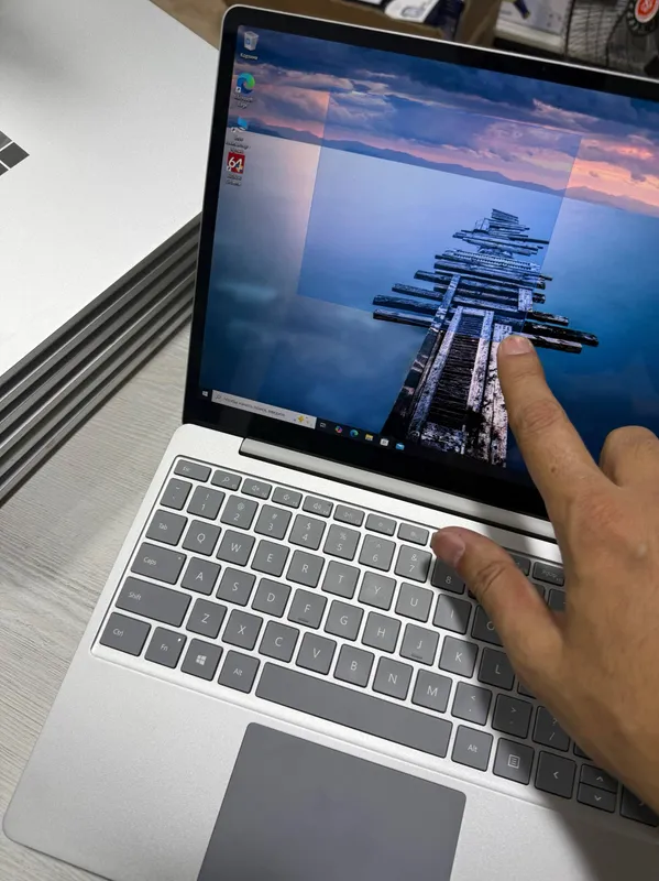 Microsoft Surface Go 12.5 Сенсор I5-1035G1 16/256 3 Microsoft Surface Go 12.5 Сенсор I5-1035G1 16/256 3