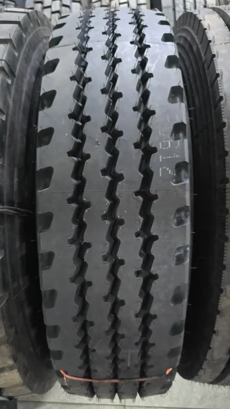 Roadone 12.00R20 22-слойная качественная шина 2 Roadone 12.00R20 22-слойная качественная шина 2