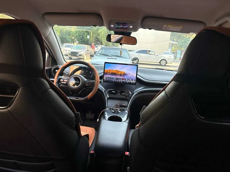 Srochna sotiladi Elekto mabil BYD Madel e2 elektro — фото 6