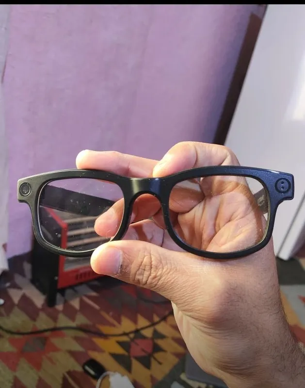 Smart Glasses with 8 mp Camera 1 Smart Glasses with 8 mp Camera 1