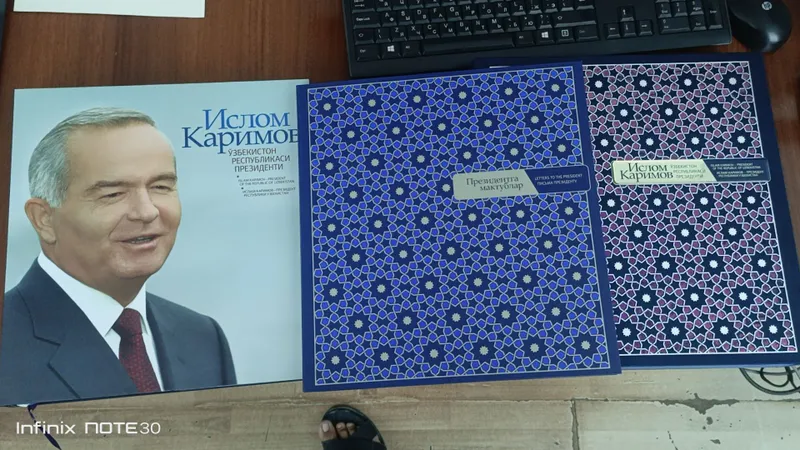 kitob sotiladi kitob sotiladi