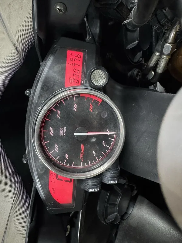 Yamaha YZF-R6 5