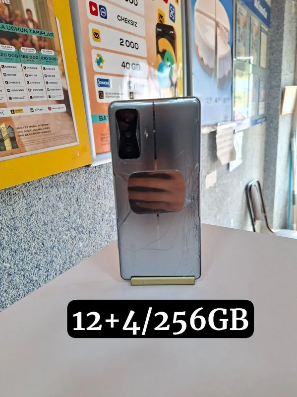 Xiaomi Poco F4 GT 12+4/256GB — фото 1