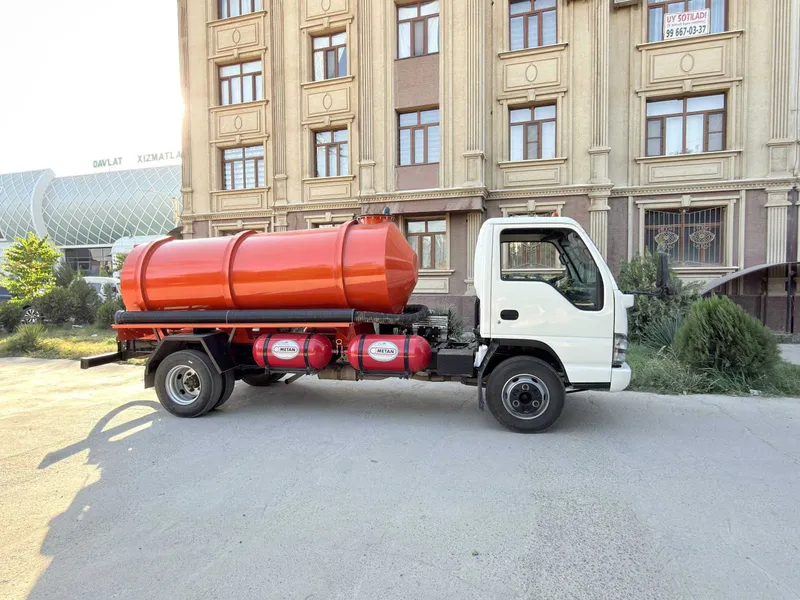 Isuzu Gavnavoz sotiladi 3 Isuzu Gavnavoz sotiladi 3