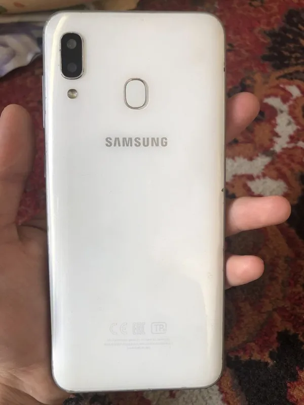 Samsung Gelaxcy A30 — фото 2