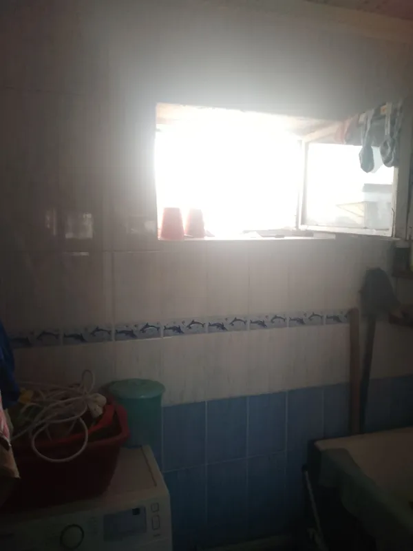 toshpolat orqasidagi 2etaj 2hona ĝishtli kv sotila 5