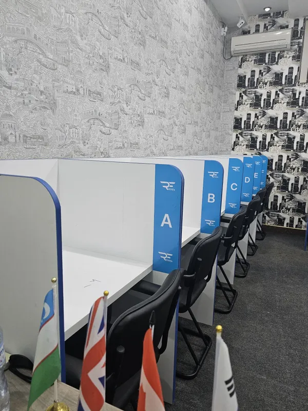 Mock center yoki Prava markaz uchun kompyuter va mebellar — фото 1