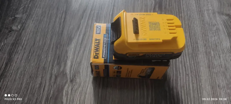Аккумулятор Dewalt powerstack — фото 2