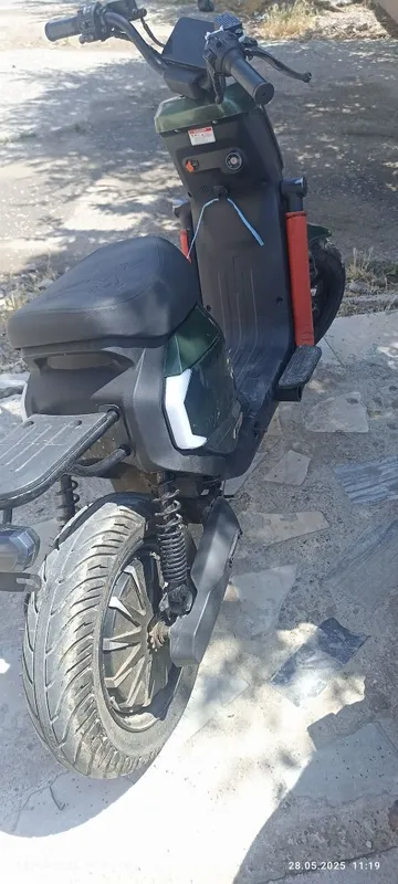 Электроскутор почти новый 5500. м. л 3
